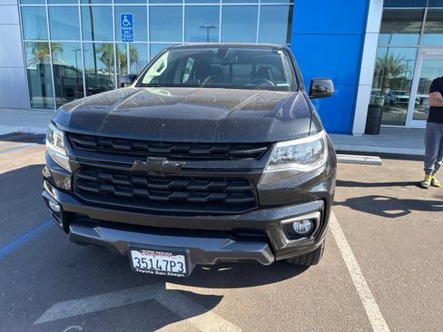 Used 2022 Chevrolet Colorado LT w/ LT Convenience Package RWD image 2