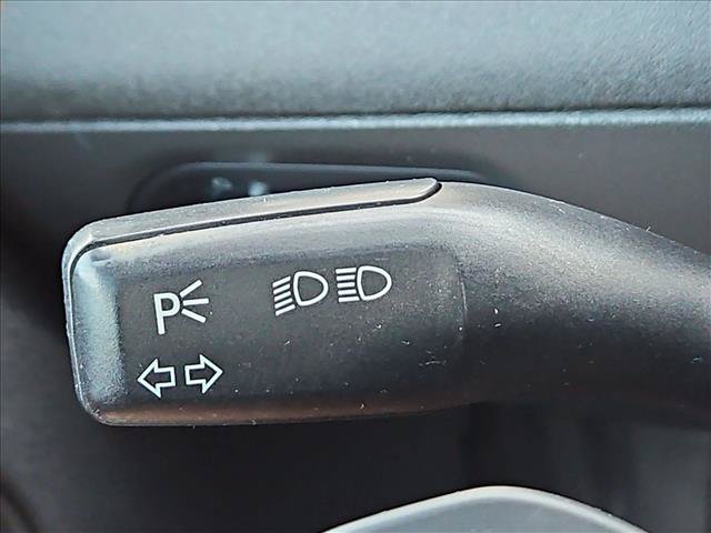 Used 2008 Audi TT 2.0T FWD image 25