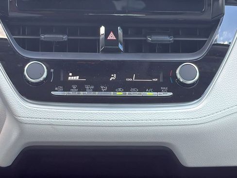 Certified 2026 Toyota Corolla Cross L FWD image 23