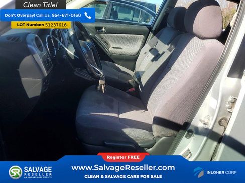 Used 2005 Toyota Matrix FWD image 9