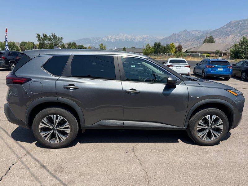Used 2023 Nissan Rogue SV AWD/4WD image 6