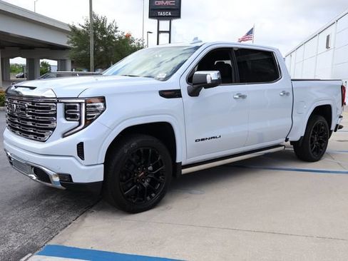 New 2026 GMC Sierra 1500 Denali w/ Denali Reserve Package AWD/4WD image 3