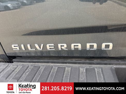 Used 2017 Chevrolet Silverado 1500 LT w/ Texas Edition image 9