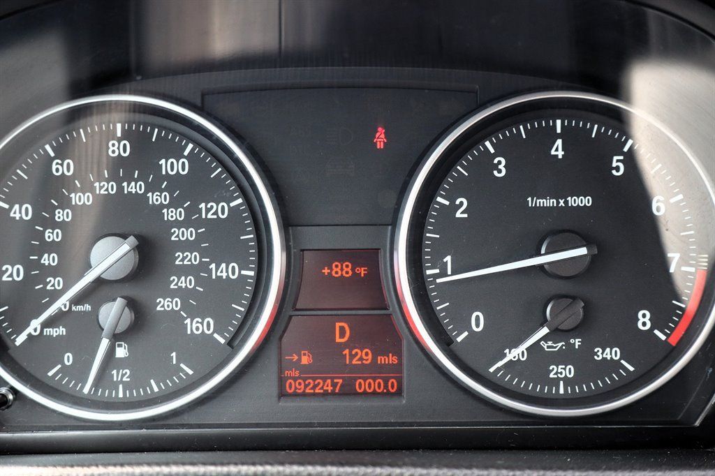 Used 2008 BMW 335i Convertible RWD image 29