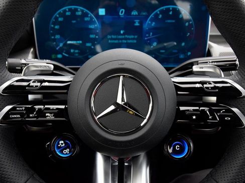 New 2026 Mercedes-Benz GLC 43 AMG 4MATIC image 23