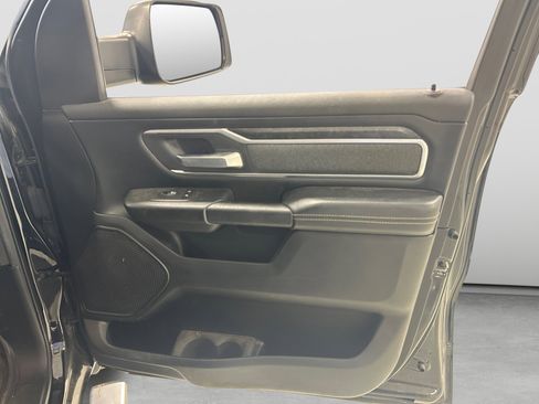 Used 2019 RAM 1500 Big Horn AWD/4WD image 19