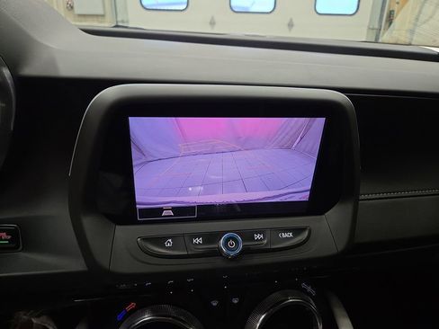 Used 2023 Chevrolet Camaro LT w/ Technology Package RWD image 23