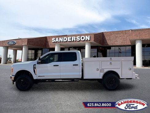 Used 2025 Ford F350 XLT w/ FX4 Off-Road Package AWD/4WD image 6