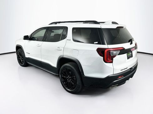 Used 2023 GMC Acadia SLE w/ Driver Convenience Package FWD image 5