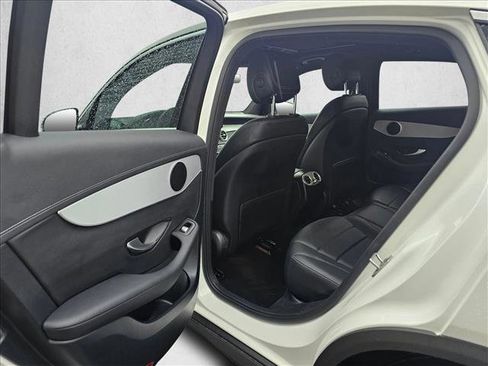Used 2023 Mercedes-Benz GLC 300 4MATIC Coupe image 13