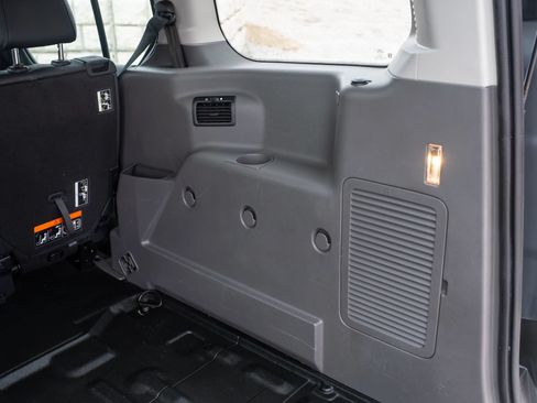 Used 2023 Ford Transit Connect XL FWD image 8