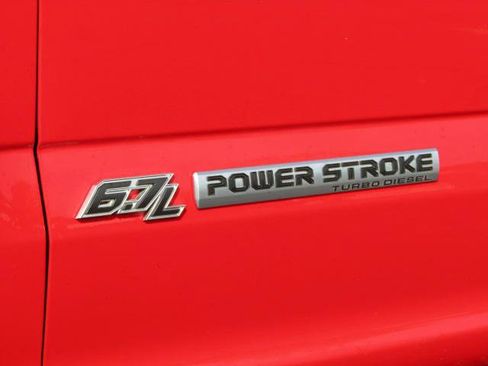 Used 2022 Ford F250 XL w/ Power Equipment Group image 10