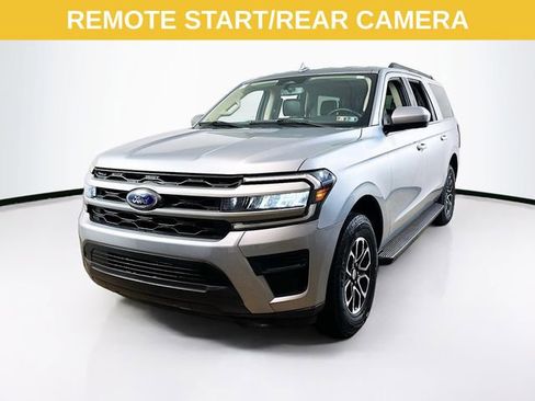 Certified 2024 Ford Expedition Max XLT image 3
