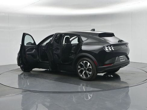 Used 2024 Ford Mustang Mach-E Select image 35