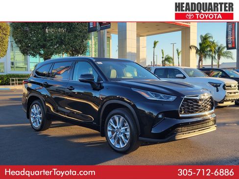 Used 2026 Toyota Highlander Limited image 1
