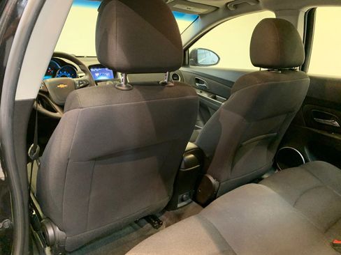 Used 2015 Chevrolet Cruze LT w/ Sun And Sound Package FWD image 36