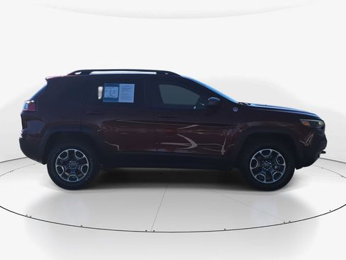 Used 2020 Jeep Cherokee Trailhawk w/ Trailer Tow Group image 3