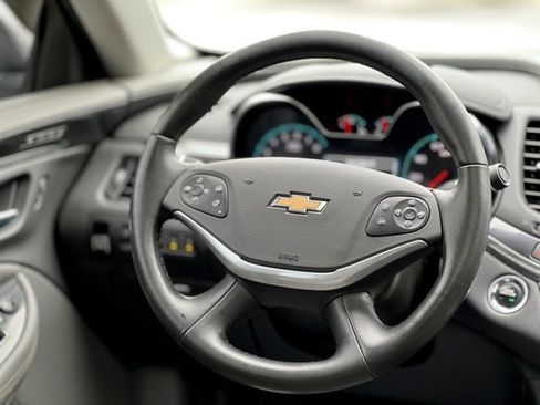 Used 2019 Chevrolet Impala Premier w/ Premier Confidence Package image 30