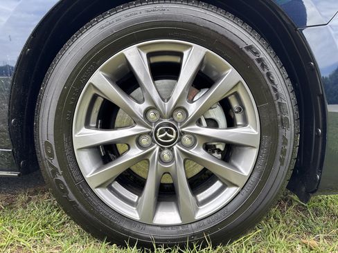 Used 2024 MAZDA MAZDA3 s FWD image 13