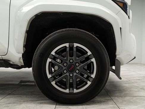 Used 2024 Toyota Tacoma TRD Sport image 36