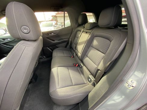 Used 2025 Chevrolet Equinox LT image 37