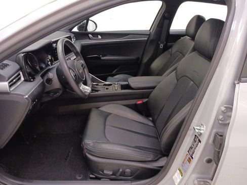 Used 2023 Kia K5 GT-Line image 12