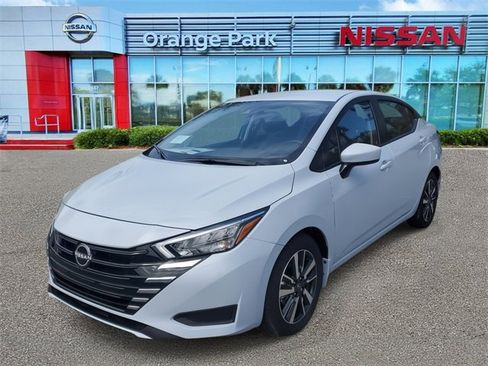 New 2025 Nissan Versa SV image 4