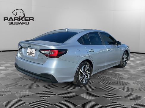 Used 2025 Subaru Legacy Premium image 5