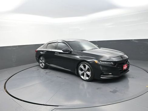 Used 2019 Honda Accord Touring image 42
