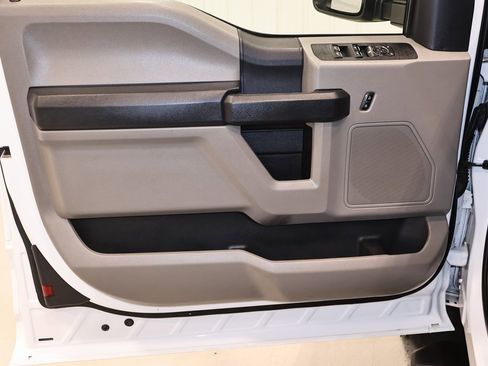 Certified 2022 Ford F550 4x4 SuperCab Super Duty image 12