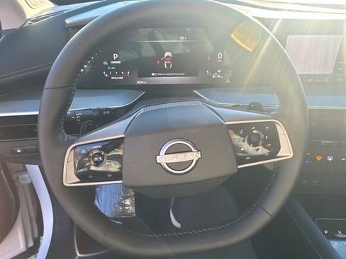 Used 2025 Nissan Murano SL image 31