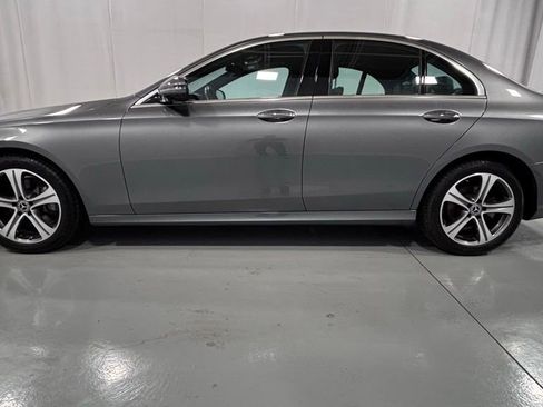 Used 2019 Mercedes-Benz E 300 4MATIC image 9