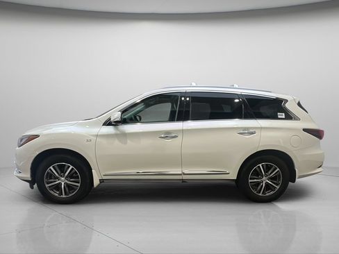 Used 2017 INFINITI QX60 Luxe AWD/4WD image 3