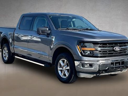 Certified 2024 Ford F150 XLT w/ Mobile Office Package AWD/4WD image 8