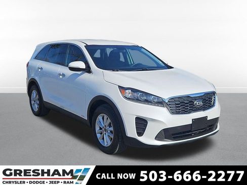Used 2020 Kia Sorento LX image 1