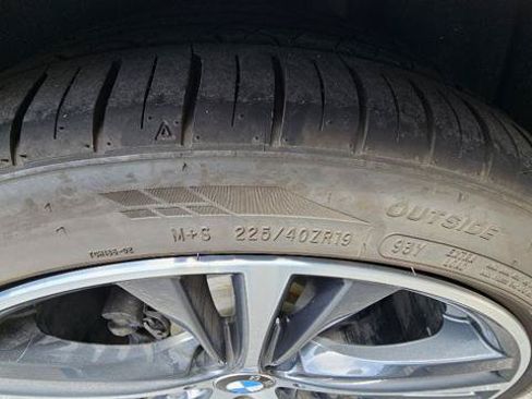 Used 2019 BMW 430i Coupe w/ Executive Package RWD image 9