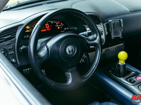 Used 2001 Honda S2000 image 6