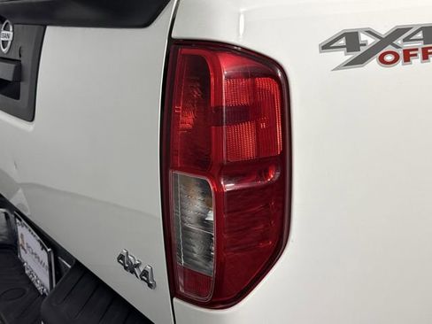 Used 2021 Nissan Frontier S image 25