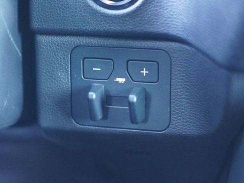 Certified 2025 Toyota Tundra SR5 w/ SR5 Convenience Package image 23