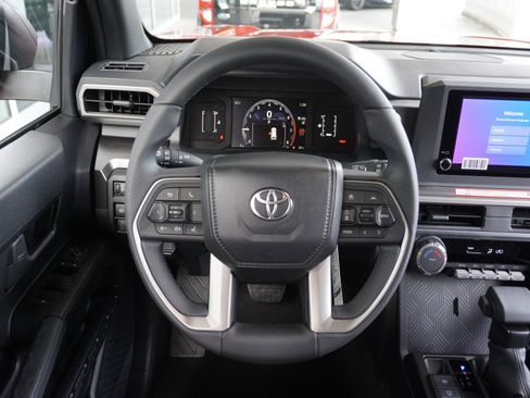 New 2026 Toyota 4Runner SR5 image 15