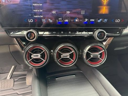 Used 2024 Chevrolet Blazer EV RS AWD/4WD image 19