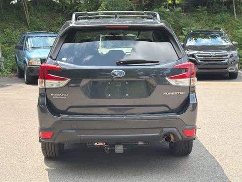Used 2019 Subaru Forester Limited AWD/4WD image 4