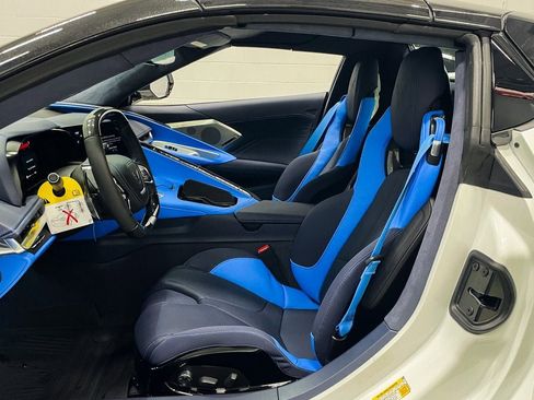 New 2025 Chevrolet Corvette Z06 w/ Z07 Performance Package image 13