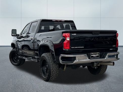 Used 2020 Chevrolet Silverado 2500 LTZ w/ LTZ Premium Package image 7