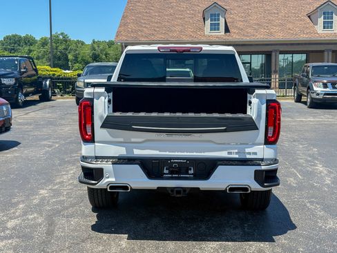 Used 2025 GMC Sierra 1500 Denali w/ Denali Reserve Package AWD/4WD image 39
