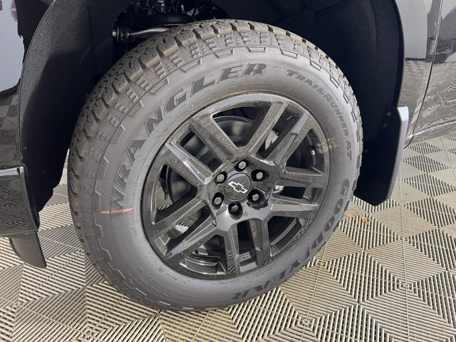 New 2026 Chevrolet Silverado 1500 RST w/ Z71 Off-Road Package AWD/4WD image 24