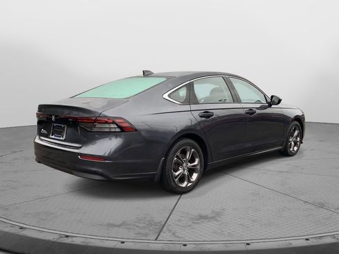 Used 2023 Honda Accord EX image 3