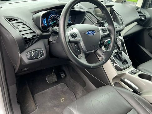 Used 2015 Ford C-MAX SEL FWD image 17
