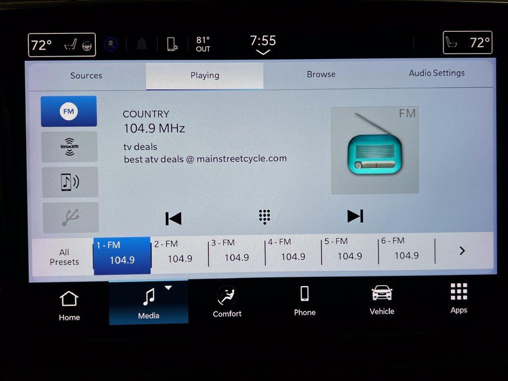 Used 2024 Chrysler Pacifica Touring-L FWD image 67