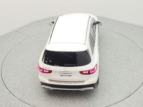 Used 2022 Mercedes-Benz GLB 250 image 26